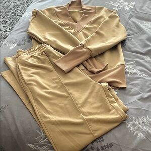 Women's Tan Lounge Set